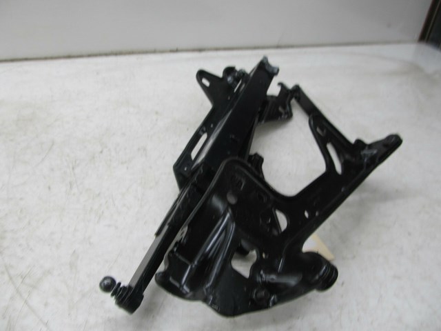 2006-2013 VOLVO C70 T5 OEM CONVERTIBLE LEFT REAR DECK  LID HINGE LOCK BRACKET 