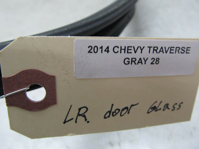 2013-2017 CHEVY TRAVERSE OEM LEFT REAR DOOR WINDOW WEATHERSTRIP SEAL TRIM