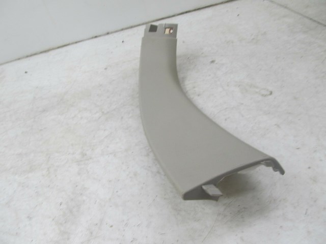 2007-2012 MERCEDES GL450 X164 OEM RIGHT REAR TRUNK HATCH UPPER TRIM A16474015707