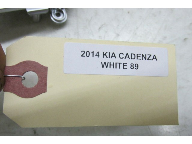 2014-2016 KIA CADENZA OEM FRONT CENTER GEAR INDICATOR TRIM 