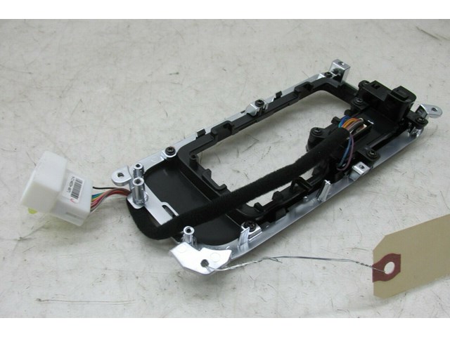 2014-2016 KIA CADENZA OEM FRONT CENTER GEAR INDICATOR TRIM 