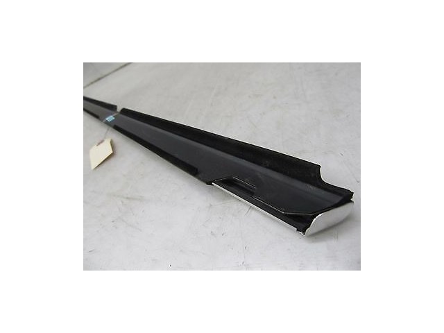 2009-2016 VOLKSWAGEN CC OEM RIGHT REAR DOOR EXTERIOR WEATHERSTRIP SEAL MOLDING