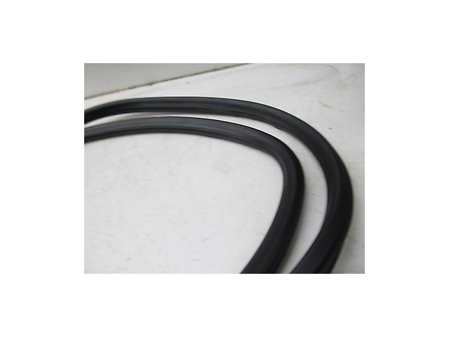 2013-2016 CADILLAC SRX OEM RIGHT REAR PASSENGER DOOR WEATHERSTRIP SEAL