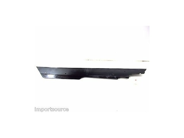 1985-1992 BMW 325i E30 OEM RIGHT FRONT INNER SILL TRIM 