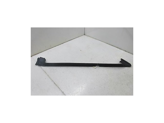 2009-2016 VOLKSWAGEN CC OEM LEFT REAR DRIVER SIDE MOLDING INNER WEATHERSTRIP