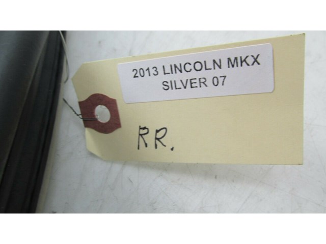 2011-2015 LINCOLN MKX OEM RIGHT REAR DOOR ON BODY WEATHERSTRIP SEAL             