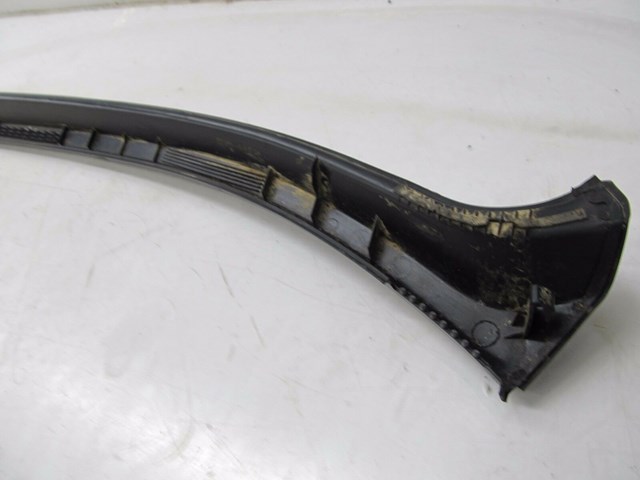 2007-2009 LEXUS LS460L XF40 OEM REAR BACK WINDOW MOLDING COVER TRIM 75575-50040