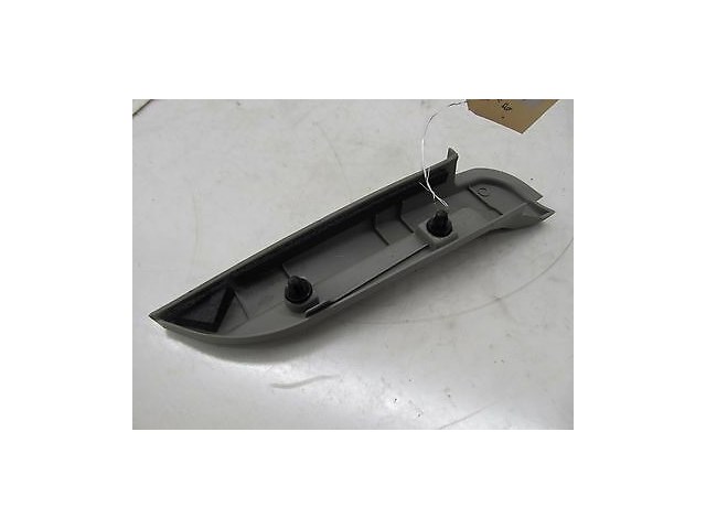 2007-2009 NISSAN QUEST OEM LEFT FRONT DRIVER SIDE DOOR CORNER MOLDING TRIM