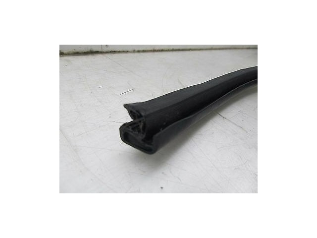 2006-2010 LEXUS IS250 XE20 OEM LEFT REAR DRIVER DOOR WEATHERSTRIP SEAL