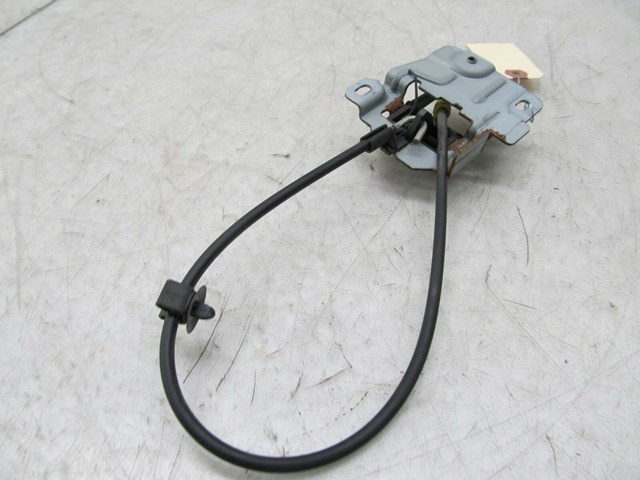 2003-2004 LAND ROVER DISCOVERY OEM REAR TRUNK OPEN LATCH LEVER 