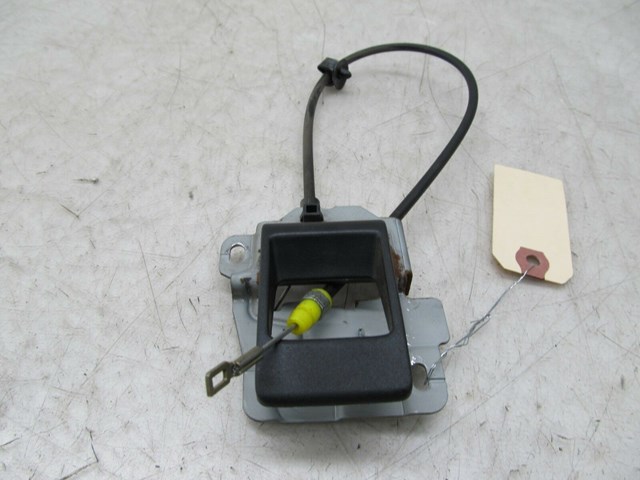 2003-2004 LAND ROVER DISCOVERY OEM REAR TRUNK OPEN LATCH LEVER 