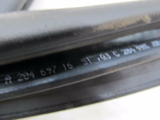 2012-2014 MERCEDES C250 W204 COUPE OEM LEFT DRIVER DOOR WEATHERSTRIP SEAL