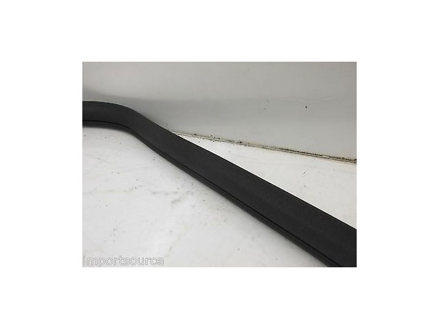 2010-2013 MERCEDES E350 W212 OEM RIGHT REAR DOOR EDGE GUARD WEATHERSTRIP 