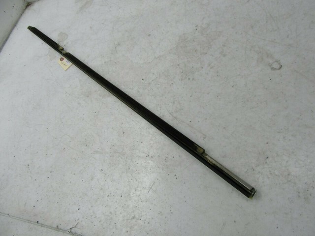 2007-2010 BMW X5 E70 OEM LEFT REAR DOOR WINDOW WEATHERSTRIP SEAL MOLDING TRIM