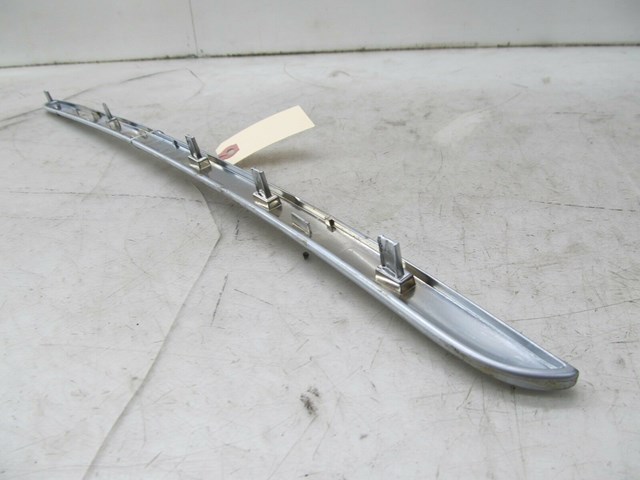 2007-2012 MERCEDES GL450 X164 OEM LEFT FRONT CENTER CONSOLE TRIM 