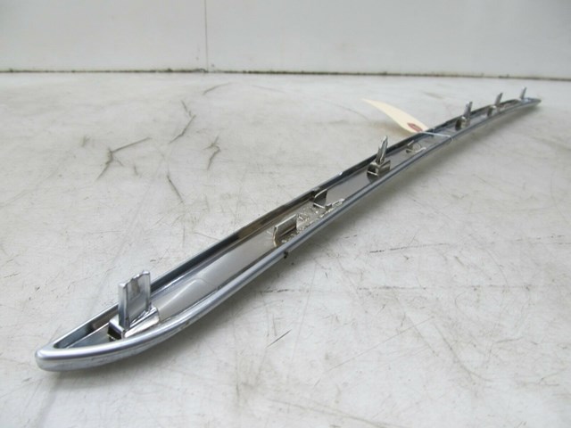 2007-2012 MERCEDES GL450 X164 OEM LEFT FRONT CENTER CONSOLE TRIM 