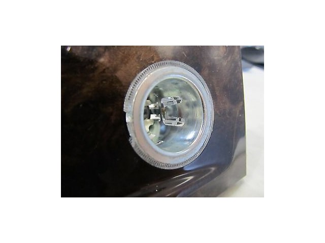 2006-2007 BMW 530XI WAGON E61 OEM REAR CENTER CONSOLE TRIM TWO OUTLET WOOD GRAIN