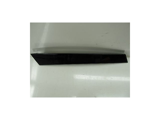 2003-2005 MERCEDES E320 WAGON W211 OEM RIGHT SIDE REAR DOOR REAR MOULDING TRIM