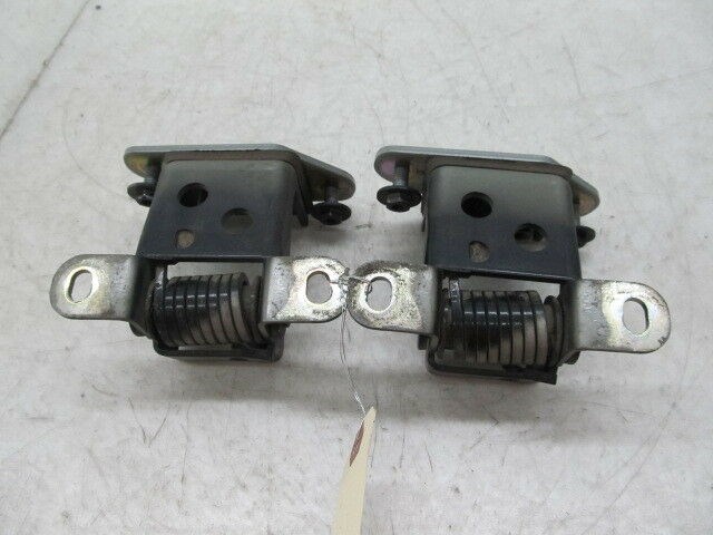 2003-2006 RANGE ROVER HSE OEM REAR TRUNK LOWER LATCHES 