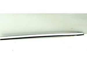 2003-2005 MERCEDES E320 WAGON W211 OEM RIGHT FRONT WINDSHIELD TRIM MOULDING