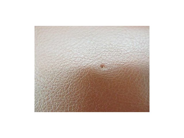 2004-2008 MASERATI QUATTROPORTE M139 OEM CENTER CONSOLE RIGHT SIDE TRIM COVER