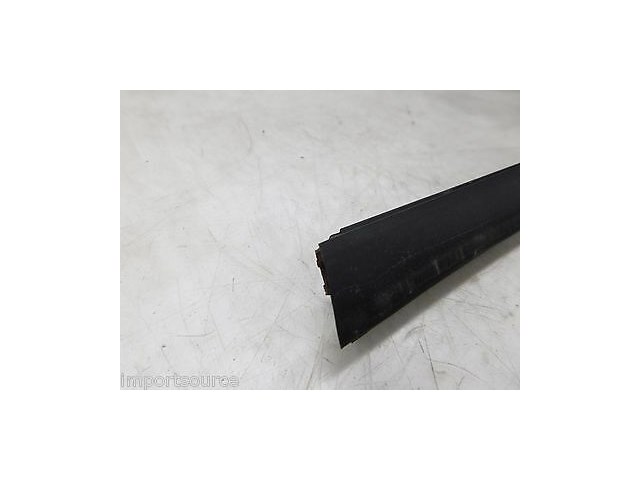 2003-2006 MERCEDES E500 W211 OEM RIGHT REAR PASSENGER INTERIOR WINDOW SEAL TRIM