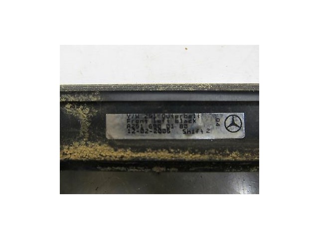 2006-2009 MERCEDES R350 W251 OEM LEFT FRONT EXTERIOR DOOR WINDOW TRIM MOULDING