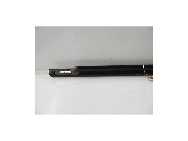 2006-2009 MERCEDES R350 W251 OEM LEFT FRONT EXTERIOR DOOR WINDOW TRIM MOULDING