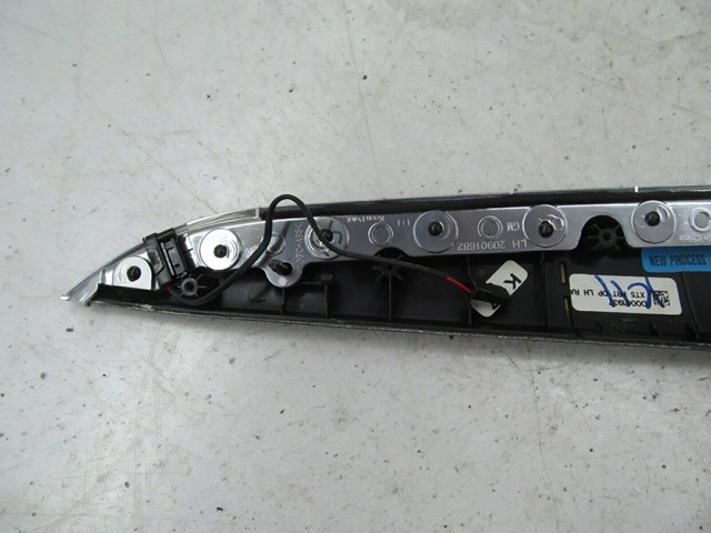 2013-2017 CADILLAC XTS OEM LEFT FRONT INTERIOR DOOR PANEL WOOD TRIM