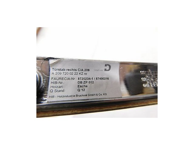 2004-2005 MERCEDES BENZ CLK500 W209 OEM RIGHT FRONT INTERIOR DOOR GARNISH TRIM