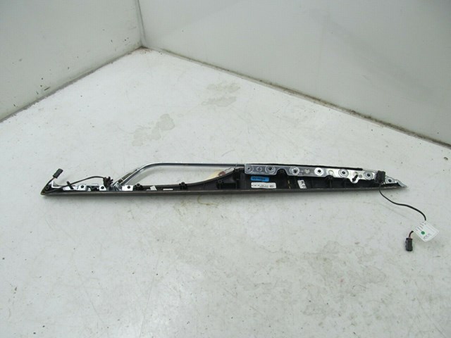 2013-2017 CADILLAC XTS OEM RIGHT FRONT INTERIOR DOOR PANEL WOOD TRIM