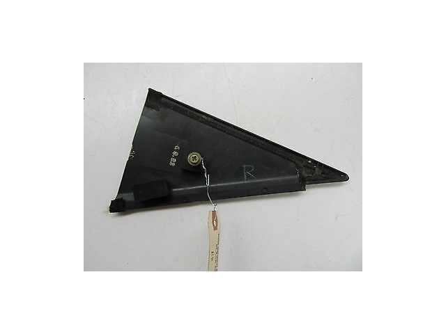 2006-2009 INFINITI M35 OEM RIGHT REAR EXTERIOR DOOR CORNER SASH GARNISH / TRIM