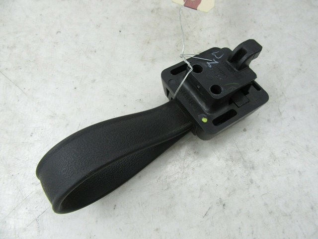 2010-2012 LINCOLN MKZ OEM REAR TRUNK PULL HANDLE STRAP