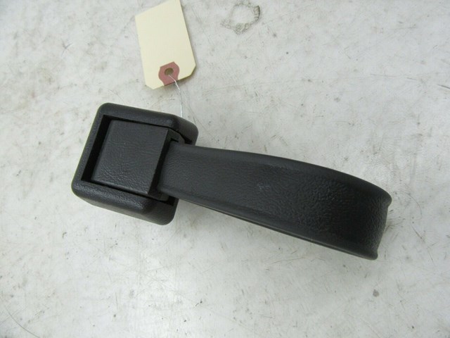 2010-2012 LINCOLN MKZ OEM REAR TRUNK PULL HANDLE STRAP
