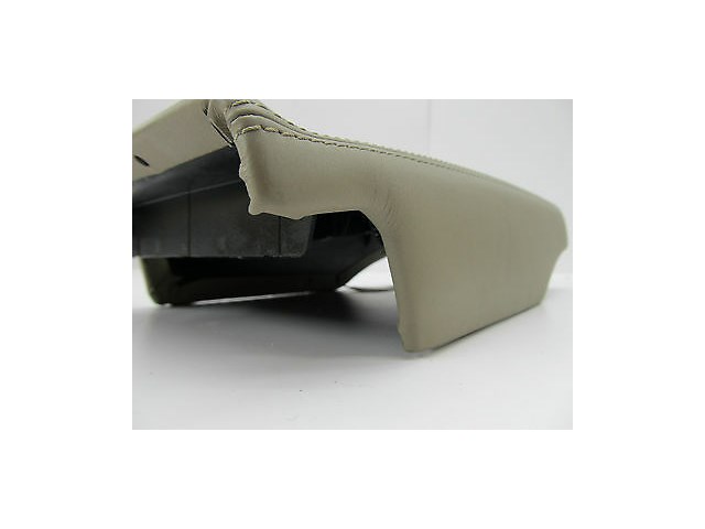 2004-2006 MERCEDES BENZ SL600 R230 OEM CENTER CONSOLE REAR ARM REST COVER BROWN