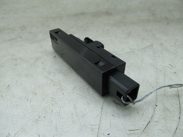  2007-2011 LEXUS GS350 OEM REAR TRUNK SENSOR 