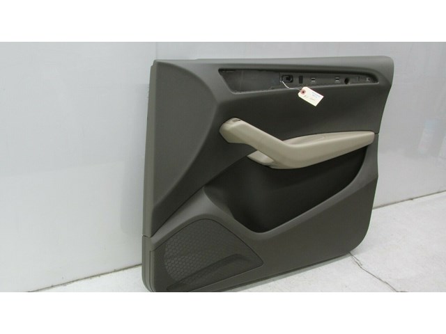 2009-2012 AUDI Q5 8R OEM RIGHT FRONT PASSENGER DOOR PANEL      