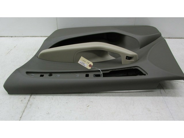 2009-2012 AUDI Q5 8R OEM RIGHT FRONT PASSENGER DOOR PANEL      