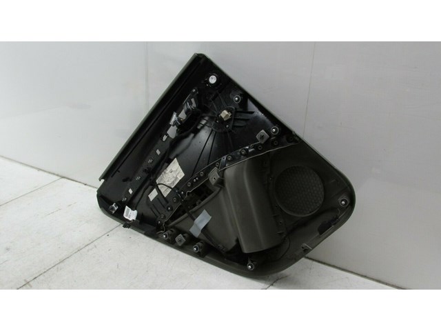 2009-2012 AUDI Q5 8R OEM RIGHT REAR PASSENGER DOOR PANEL      
