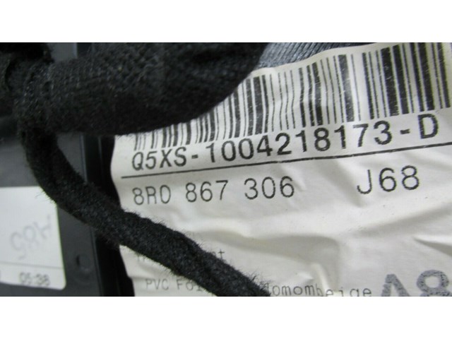 2009-2012 AUDI Q5 8R OEM RIGHT REAR PASSENGER DOOR PANEL      