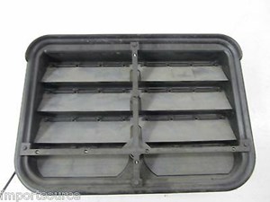 2007-2009 MERCEDES S550 W221 OEM LEFT REAR QUARTER PANEL DUCT 