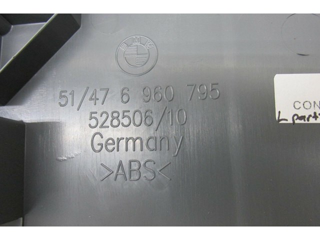  2009-2013 BMW 328i E93 LCI OEM LEFT REAR PARTITION HINGE COVER PANEL   