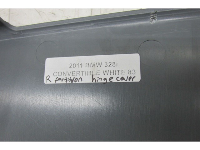  2009-2013 BMW 328i E93 LCI OEM RIGHT REAR PARTITION HINGE COVER PANEL   