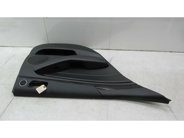  2014-2016 KIA CADENZA OEM LEFT REAR DRIVER SIDE INTERIOR DOOR PANEL 