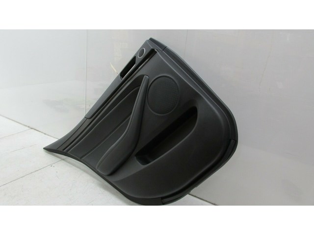  2014-2016 KIA CADENZA OEM LEFT REAR DRIVER SIDE INTERIOR DOOR PANEL 