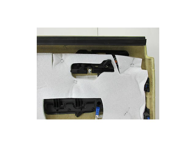 2006-2009 MERCEDES R350 W251 OEM RIGHT REAR PASSENGER SIDE DOOR PANEL