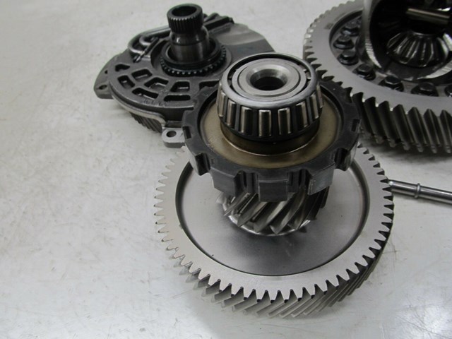 2013-2017 CHEVY TRAVERSE OEM FRONT DIFFERENTIAL CARRIER DRIVE GEAR PINION SET 