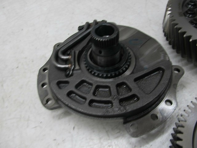 2013-2017 CHEVY TRAVERSE OEM FRONT DIFFERENTIAL CARRIER DRIVE GEAR PINION SET 