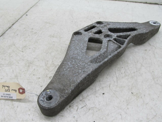 2005-2008 AUDI A6 C6 OEM REAR DIFFERENTIAL CARRIER MOUNT BRACKET 