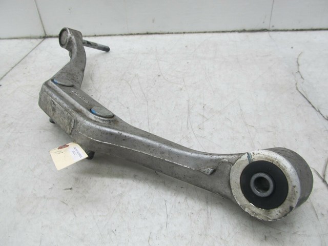 2003-2007 CHEVY SILVERADO OEM DIFF DIFFERENTIAL SUPPORT BRACKET 